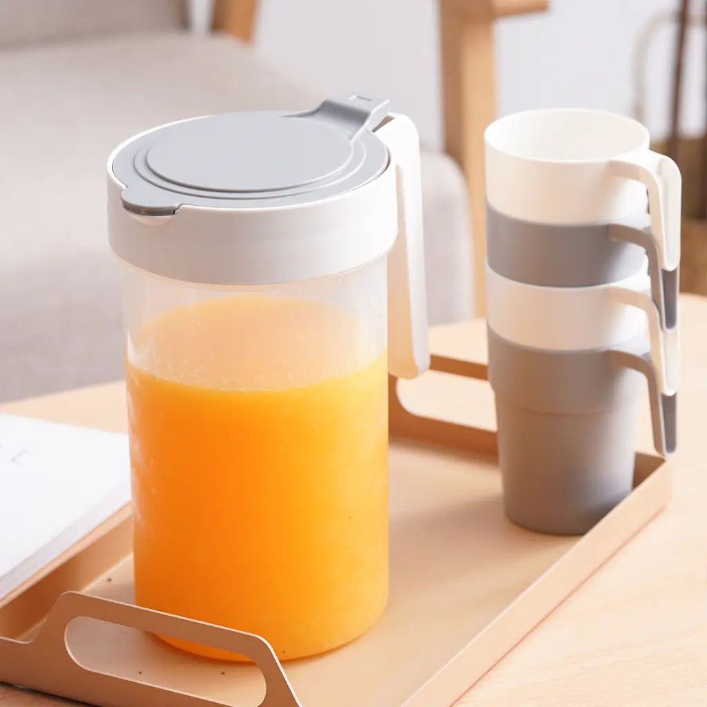 vague-plastic-pitcher-1-8-liter-4-cups-set-lifestyle-2.jpg