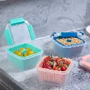 vague-plastic-square-food-container-strainer-1-liter-lifestyle-1.jpg