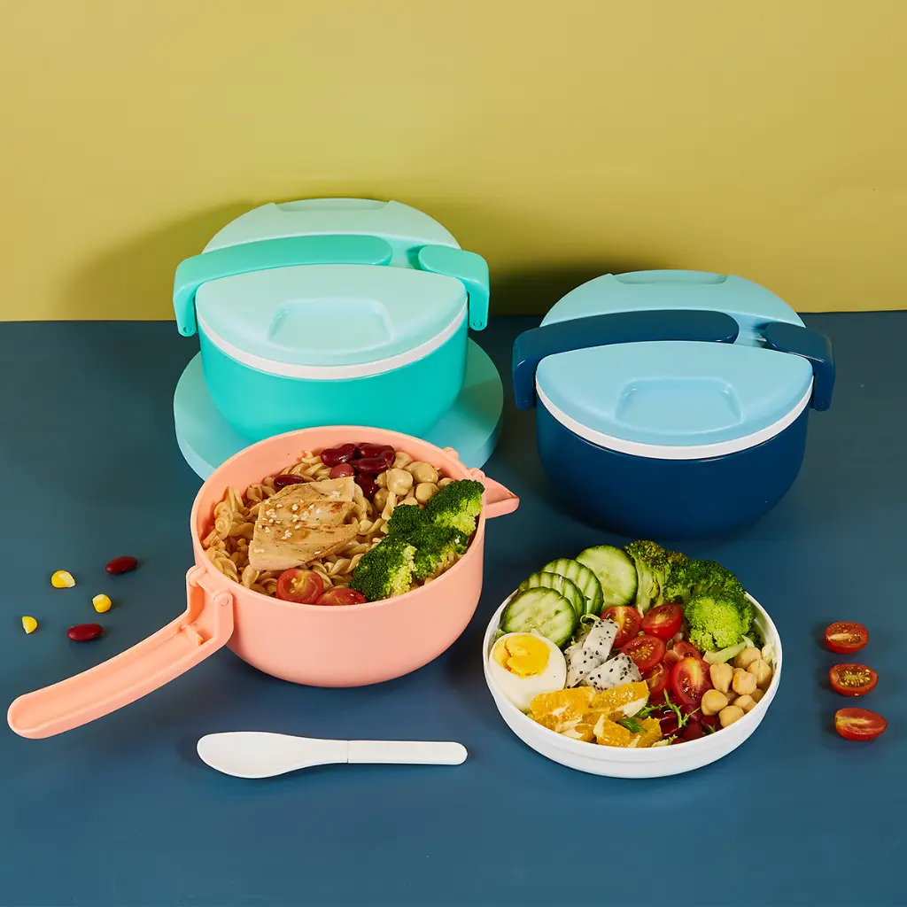 vague-plastic-two-layer-round-lunch-box-1-5-liter-lifestyle-1.jpg