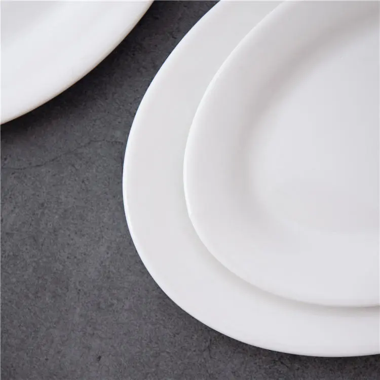 Porceletta-Ivory-Porcelain-Oval-Serving-Plate-29.5cm-12Inch-Lifestyle-03.jpg