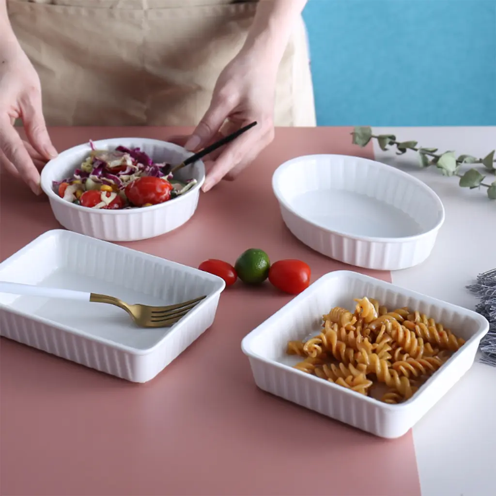 Porceletta-Ivory-Porcelain-Rectangular-Baking-Dish-16.9x11.8x3.8cm-Lifestyle-2.jpg