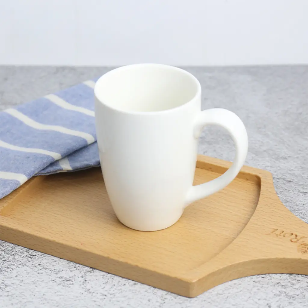 Porceletta-Ivory-Porcelain-Mug-300ml-Lifestyle-4.jpg