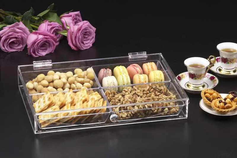 vague-acrylic-box-with-4-compartments-lifestyle-2-36-cm.jpg