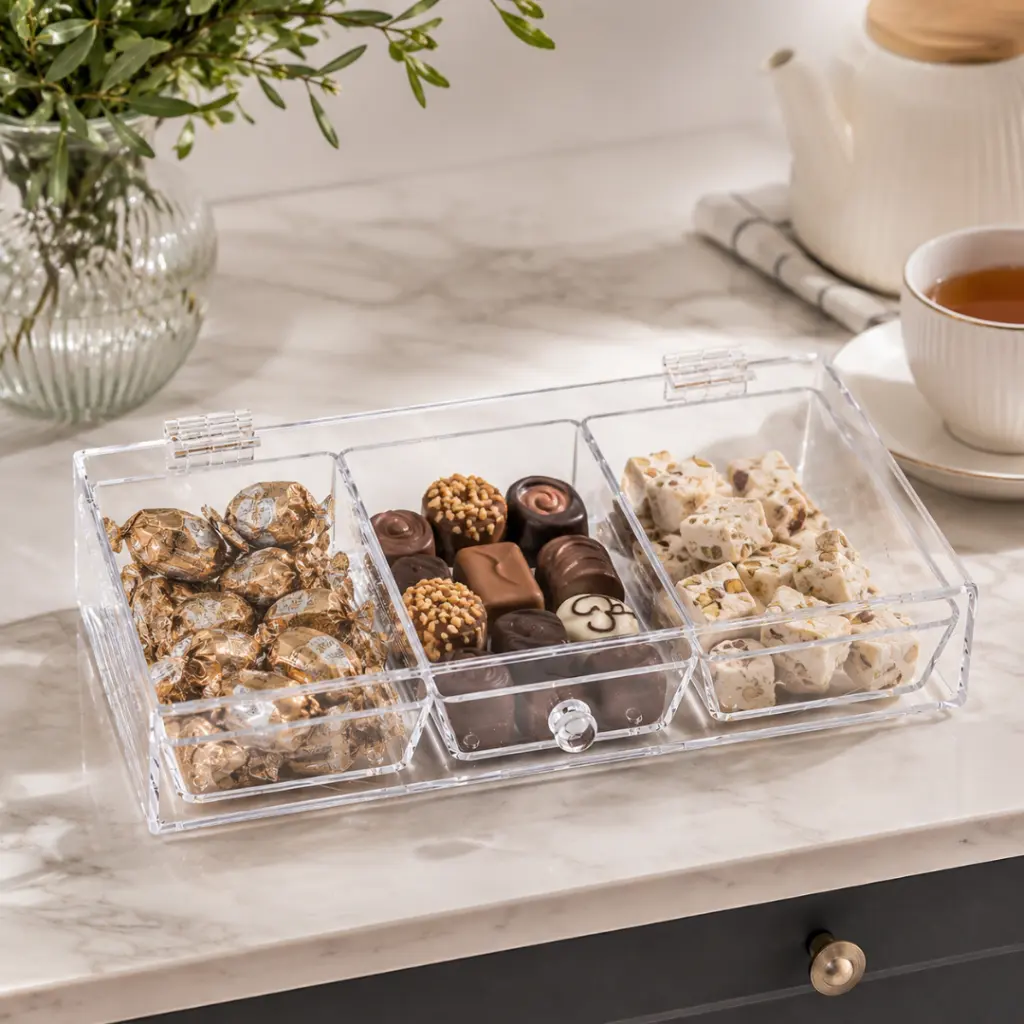 vague-acrylic-box-with-3-compartments-lifestyle-3-37-cm.jpg
