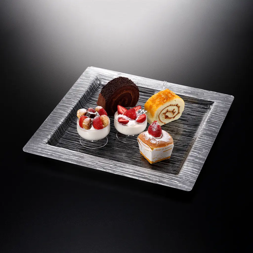 vague-square-acrylic-serving-tray-silver-rim-bark-design-lifestyle-40-cm.jpg