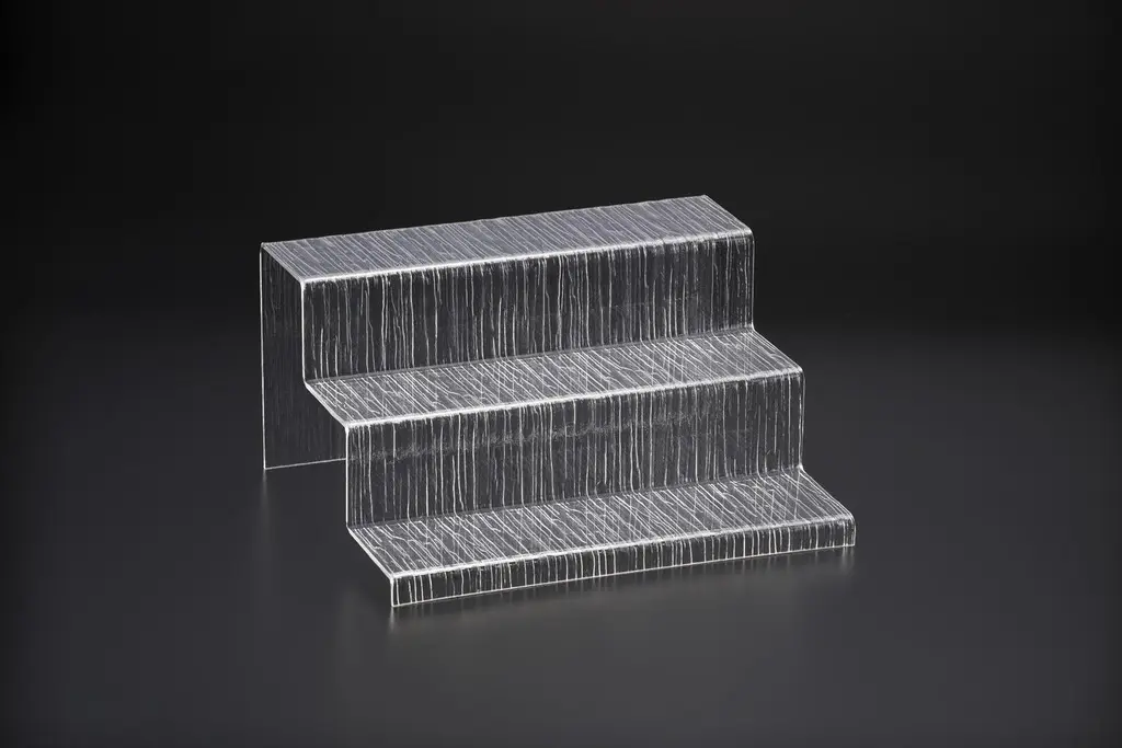 vague-acrylic-dessert-display-stand-bark-design-31x27-5x16-5-cm-lifestyle-2.jpg