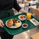 vague-green-plastic-fast-food-tray-45x35cm-lifestyle-1.jpg