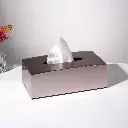 vague-silver-acrylic-tissue-box-metal-finish-lifestyle-25x13-cm.jpg